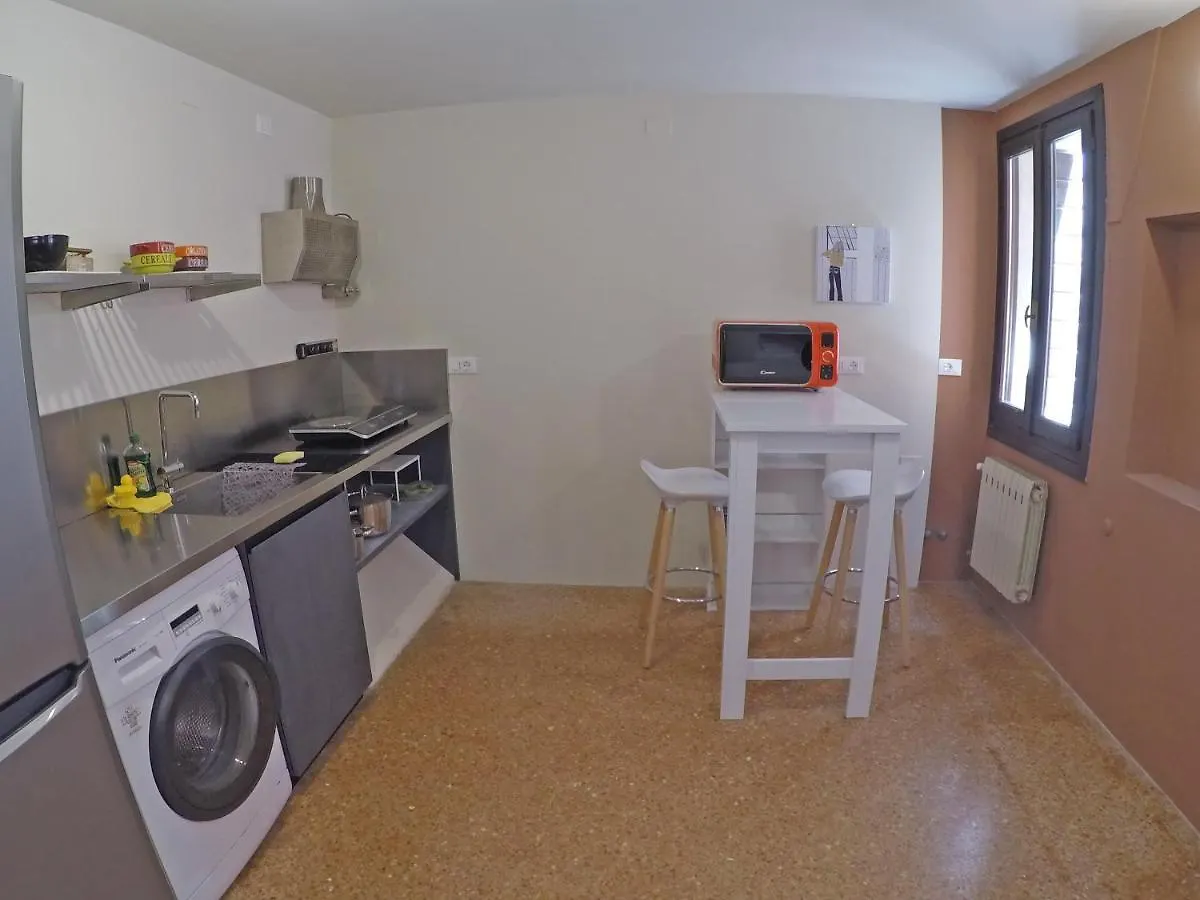 San Polo Family Apartment Venice Italy